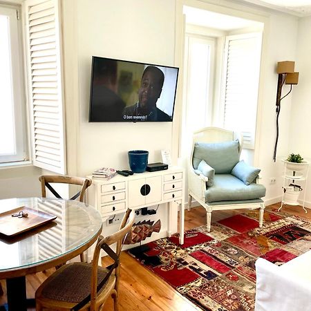 Bright And Spacious Three Bedroom Apt In The Heart Of Lisboa Extérieur photo