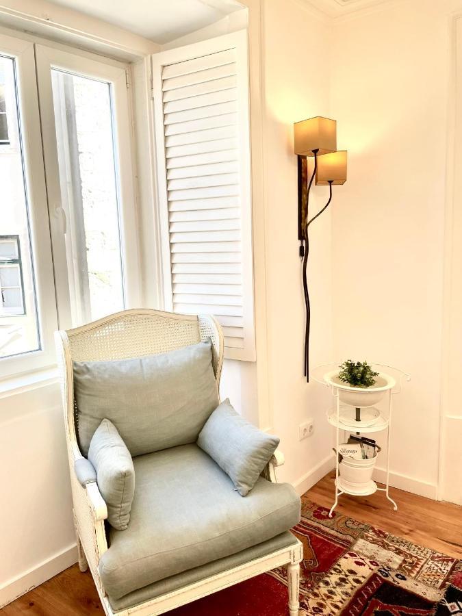 Bright And Spacious Three Bedroom Apt In The Heart Of Lisboa Extérieur photo