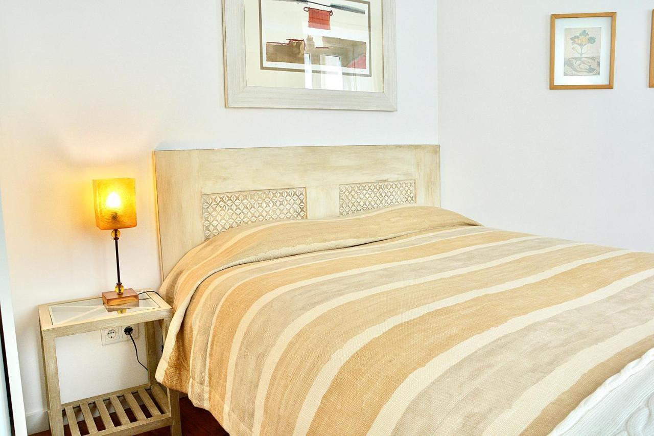 Bright And Spacious Three Bedroom Apt In The Heart Of Lisboa Extérieur photo