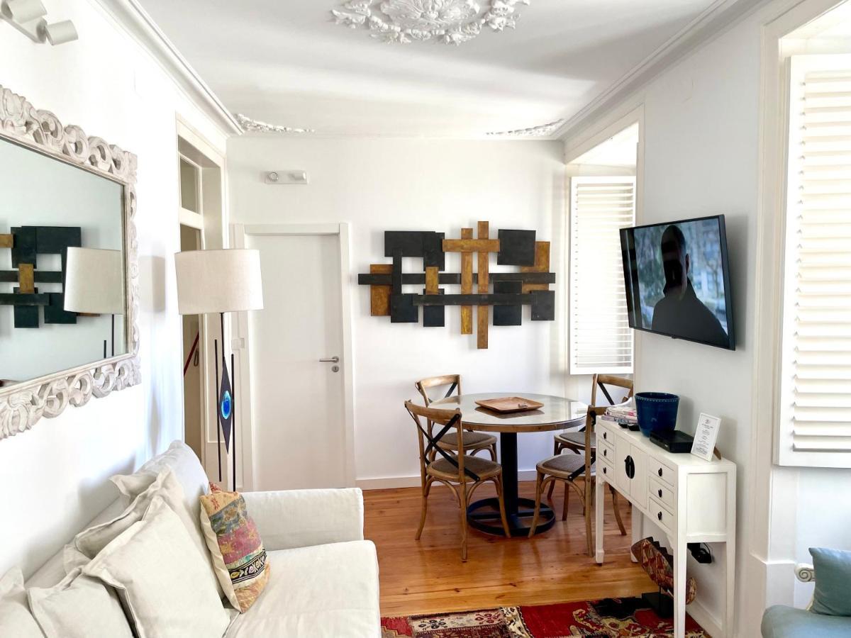 Bright And Spacious Three Bedroom Apt In The Heart Of Lisboa Extérieur photo