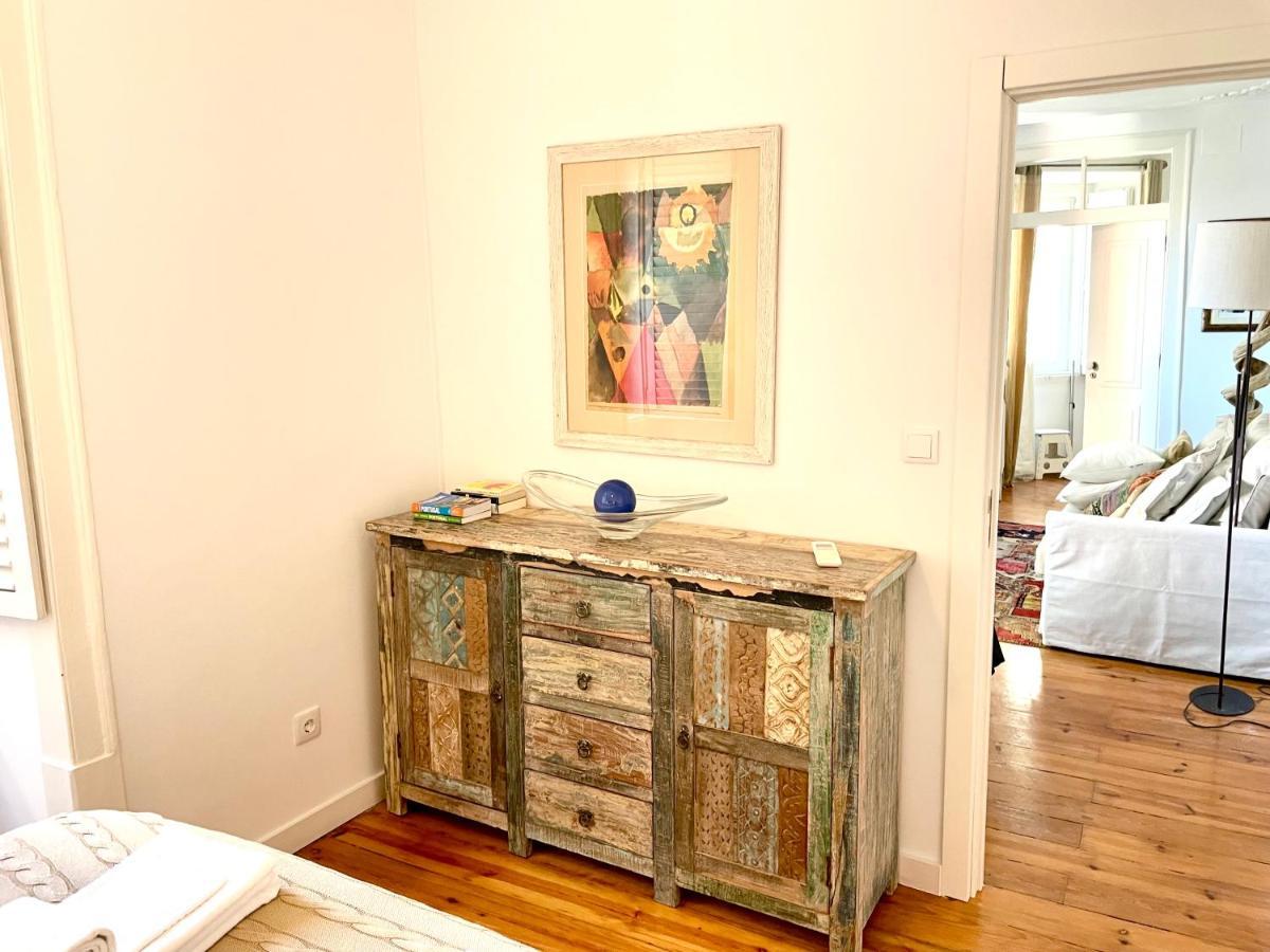 Bright And Spacious Three Bedroom Apt In The Heart Of Lisboa Extérieur photo