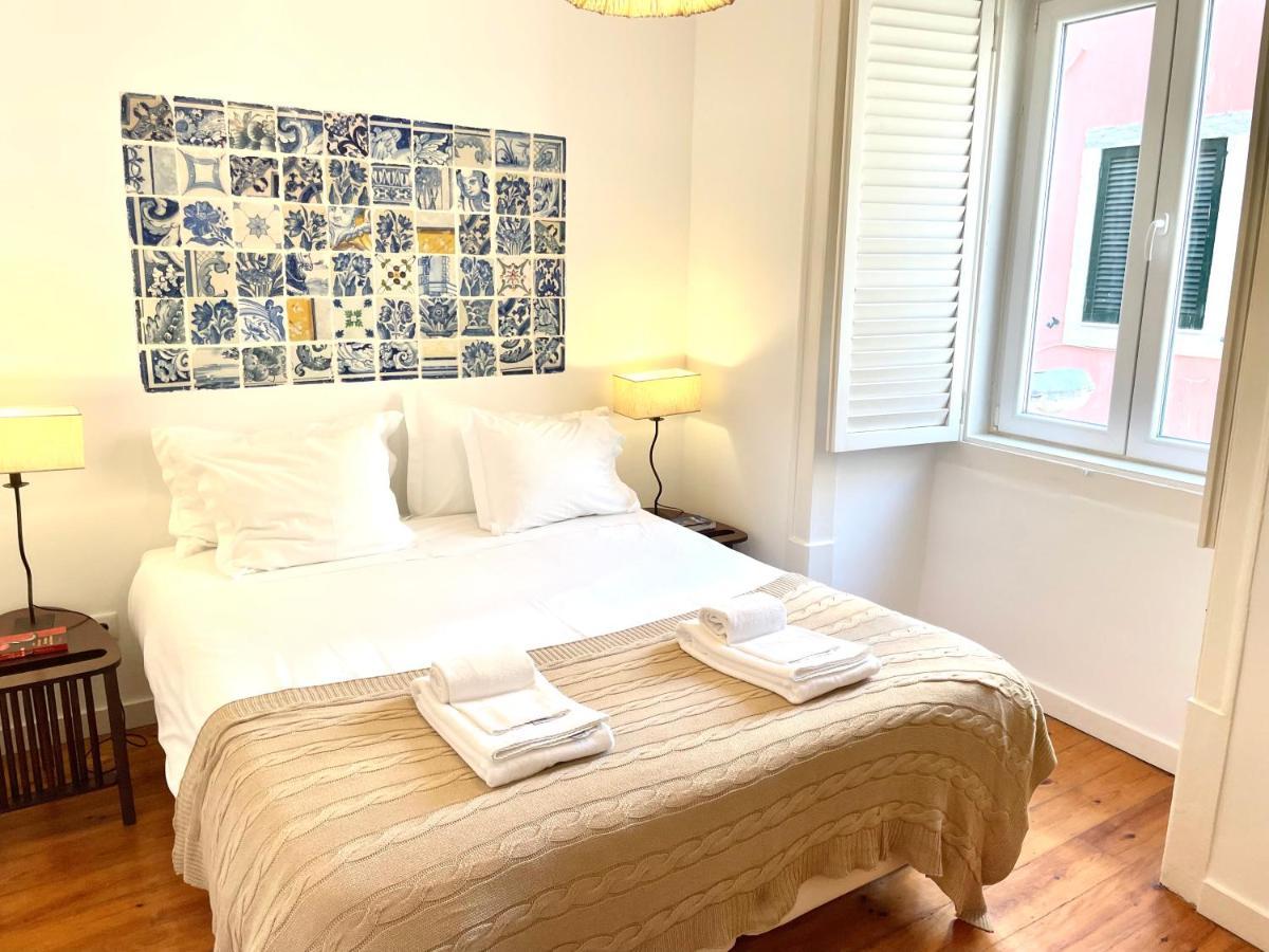 Bright And Spacious Three Bedroom Apt In The Heart Of Lisboa Extérieur photo