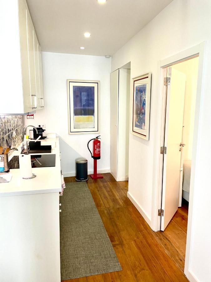 Bright And Spacious Three Bedroom Apt In The Heart Of Lisboa Extérieur photo
